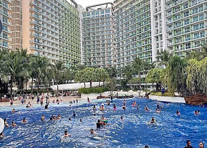In Paranaque 호텔